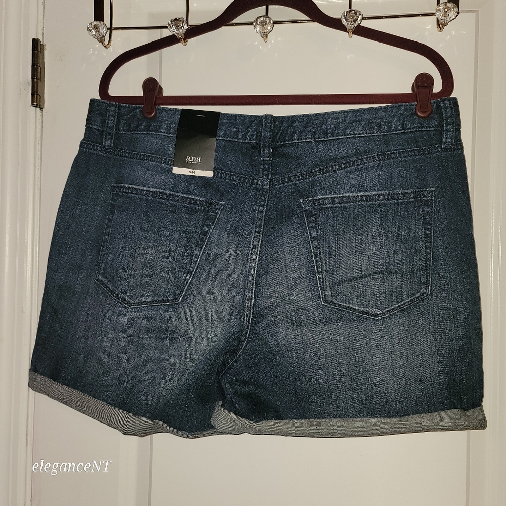 A.N.A Blue Distressed Denim Jean Shorts with Raw Hem Sz: 16 NWT - Picture 8 of 8